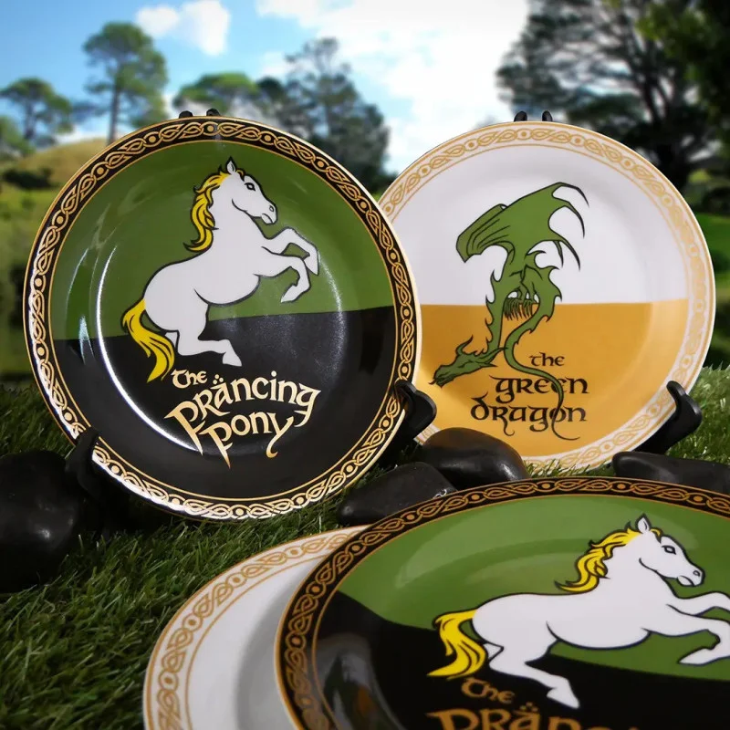 LOTR - Set de 4 Assiettes - Poney Fringuant / Dragon Vert